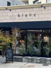 【福岡カフェ】まるで宝石店のショーケースのような素敵なカフェ