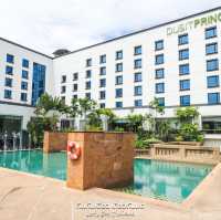 โรงแรมติดห้างซีคอนสแควร์ รถไฟฟ้าสายสีเหลือง