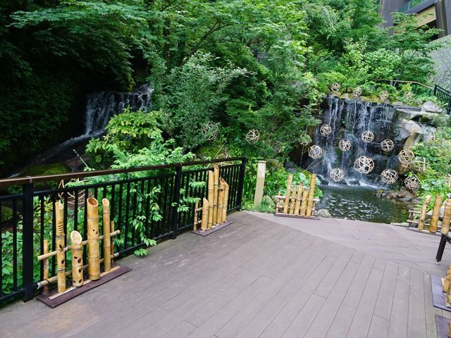 【神奈川】インフィニティ風呂からの絶景！箱根小涌園 天悠