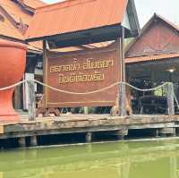 ตลาดน้ำอโยธยา