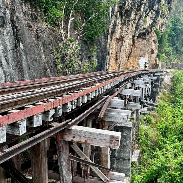 Death railway : Thamkasae railway station🇹🇭