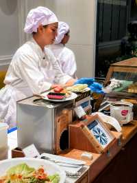 บุฟเฟ่ต์ข้าวต้มมื้อดึกที่ BlueSpice Cafe