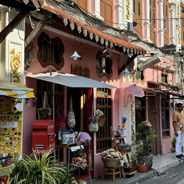 Walking in Old Town Phuket