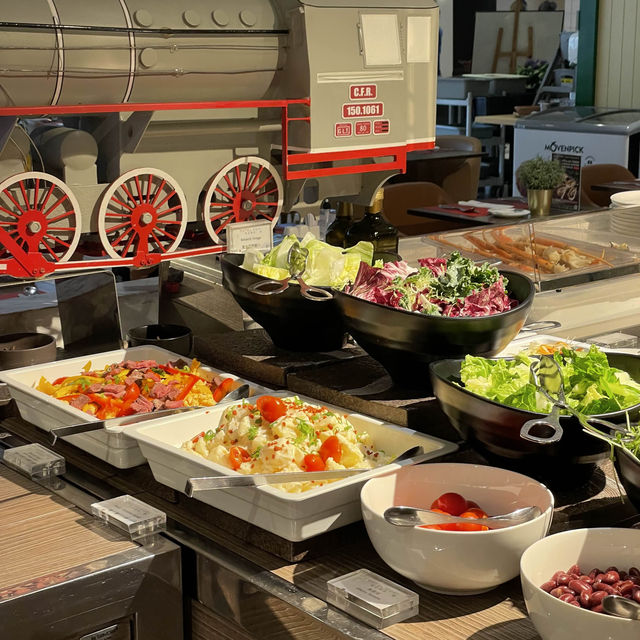 屯門｜悦品度假酒店自助午餐。The Platter