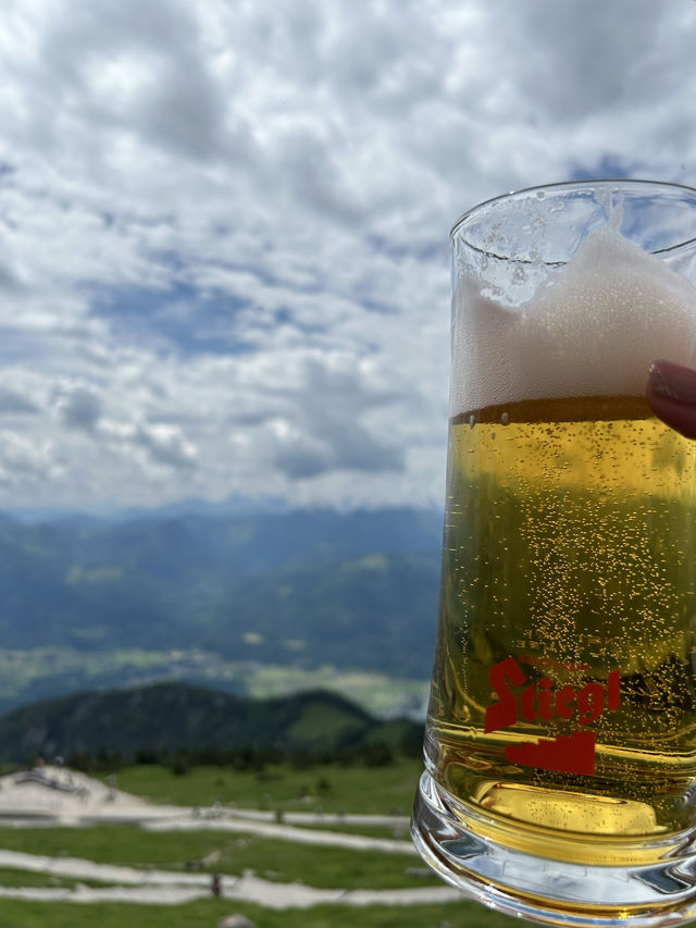 【オーストリア🇦🇹】シャーフベルク登山鉄道に乗って絶景山歩き⛰️