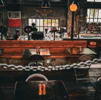 Old Speak & Co Café at 东郊记忆: A Haven for Coffee Aficionados