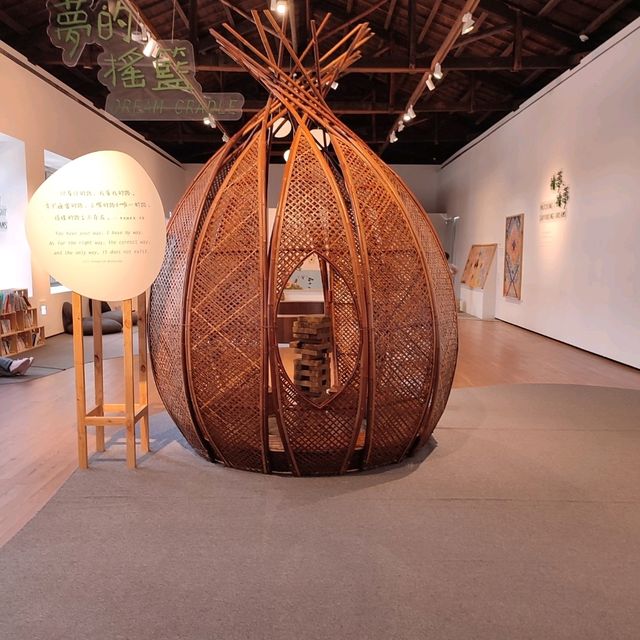 中國台灣台南市美術館1館深深瞭會哲學心理藝術