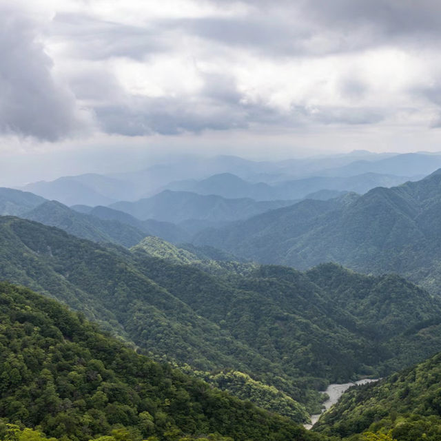 羅𦥑岳：壯麗火山景緻