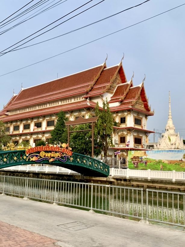 Mesmerising… Wat Samian Nari in Bangkok
