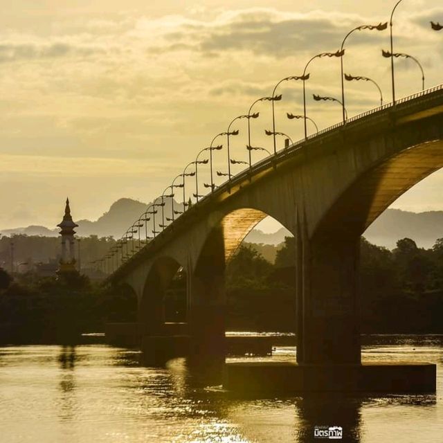 สะพานมิตรภาพไทย-ลาว 3 นครพนม - คำม่วน