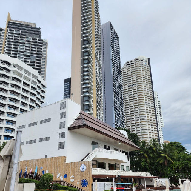 Pullman Pattaya Hotel G