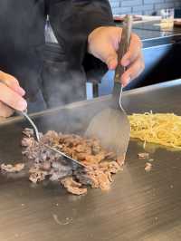 【福岡ランチ】目の前で焼かれる肉の香りでテンションMAX✨