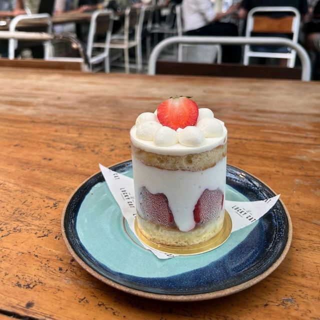 24 Hours Cafe