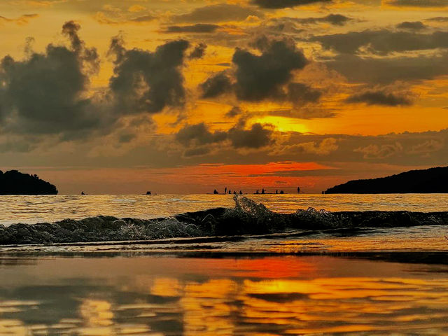 Tanjung Aru Beach 