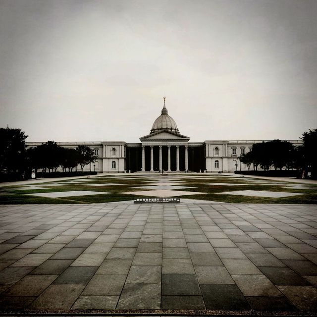 🎨 台南歐洲錯覺 • 藝術與展覽殿堂 • 奇美博物館 🏛️