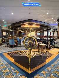 🍸 Cruise Bar