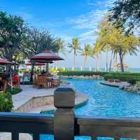 โรงแรมหรู สระว่ายน้ำสวย 🌊🏨