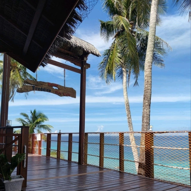 🇮🇩 Sumur Tiga Beach Beauty from Freddies Skywalk@Freddies Santai Sumurtiga