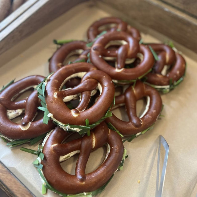 【韓国】ヨンナムドンにあるプレッツェルがおいしいカフェ🥨