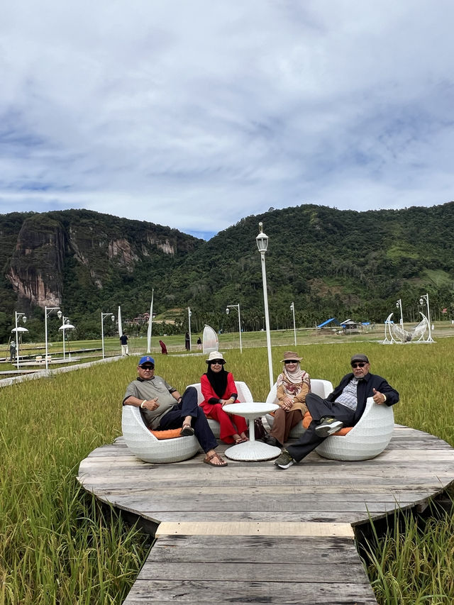Memorable family trip to Padang, Bukittingi and Lembah Harau