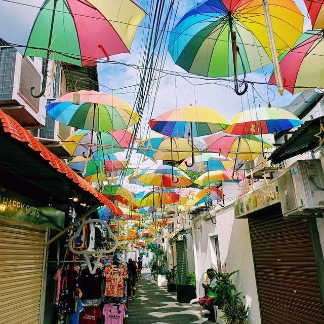 馬來西亞檳城喬治城著名藝術壁畫建築街區景點:Armenian Street，適合打卡拍照📸