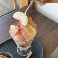 【兵庫】旬のフルーツを使ったパフェを食べれるカフェ