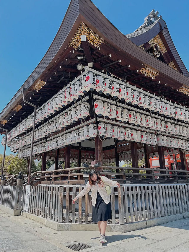 ขอพรด้านความรัก ⛩️ ศาลเจ้ายาซากะ ย่านเกียวโต