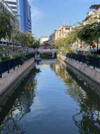 Ong Ang Walking Street: The Heartbeat of Bangkok