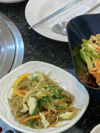 ปิ้งย่างร้านลับ  🫑🥩ในโรงแรมเกือบร้าง