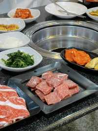 ปิ้งย่างร้านลับ  🫑🥩ในโรงแรมเกือบร้าง