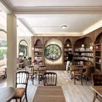 Bibli Library Cafe