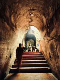  Wat Umong (Tunnel Temple)