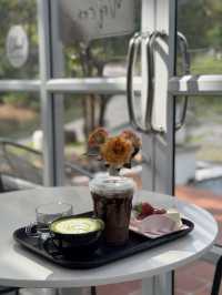 225 cafe 