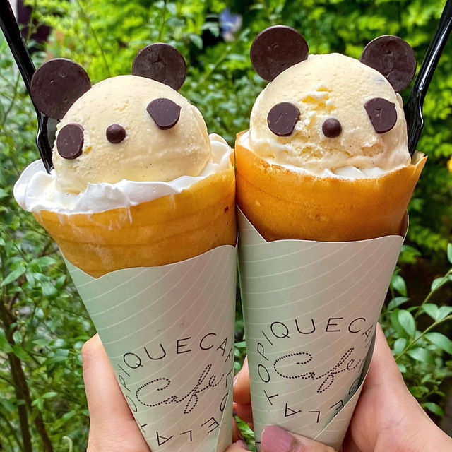 Adorable Panda Crepes at Gelato Pique Cafe🐼❤️