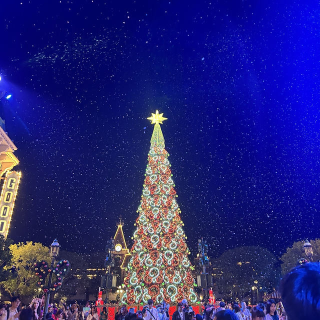 เที่ยวสวนสนุกฮ่องกงดิสนีย์แลนด์🎢🎠🏰