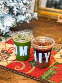 Niyom Chomchob Cafe