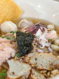 ก๋วยเตี๋ยวนายพล