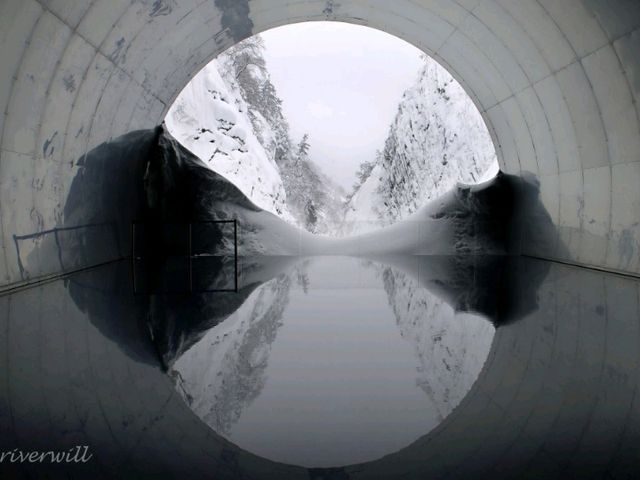 【新潟県】日本三大渓谷「清津峡」の水墨画の世界