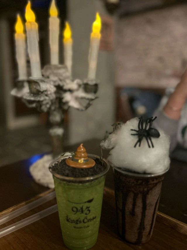 홍대 943🕶 킹스크로스👖 cafe 해리포터카페