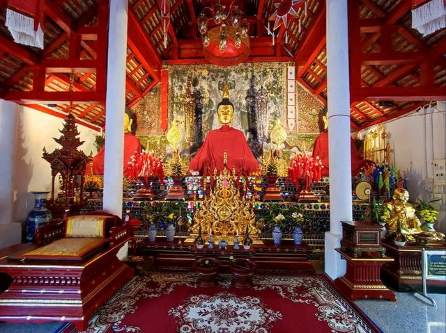 พระธาตุจอมทอง พระธาตุเก่าแก่คู่เมืองพะเยา
