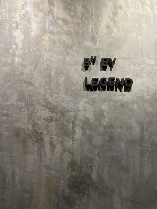 8 Inch by Legend: A Must-Try Bakery for Cake Lovers