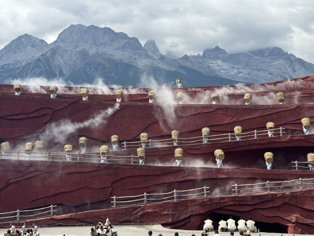 Be immersed with the cultural performance of Impression of Lijiang in this guide