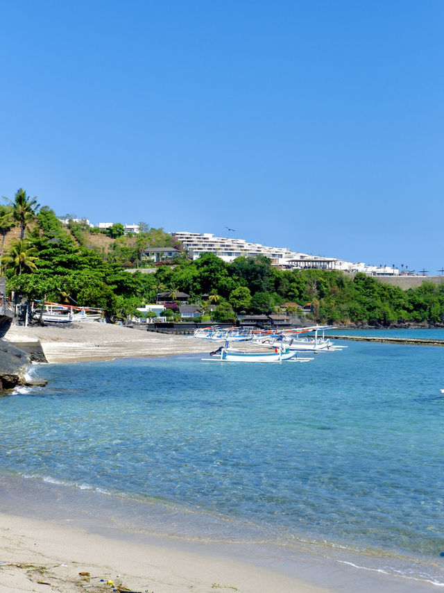 Take A Look At The Beautiful Candidasa Beach 🌊🏝️