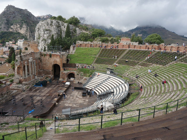 【イタリア・タオルミーナ】ギリシャ劇場(タオルミーナ古代劇場)
