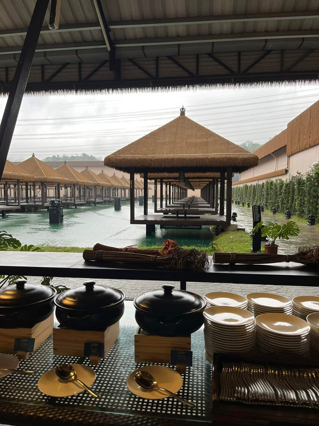 MONKEY CANOPY RESORT, SUNGAI LONG CHERAS