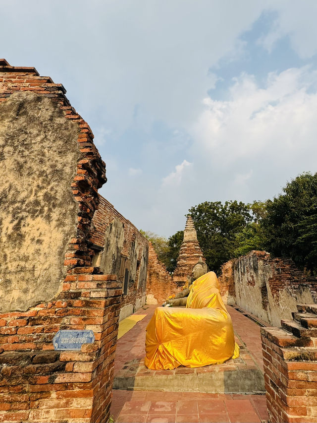 วัดพุทไธสวรรย์ สายมูต้องมาเสริมโชคลาภและพลังศรัทธา