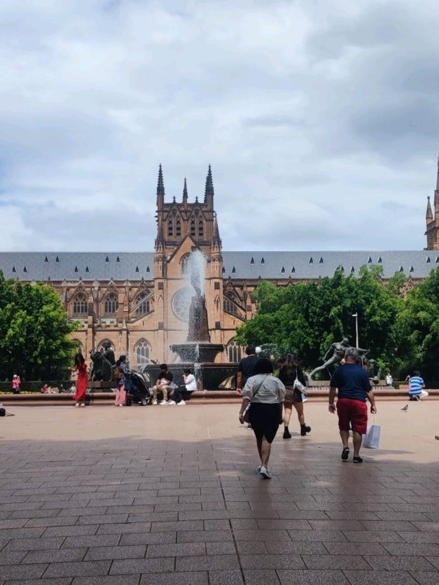 #雪梨聖瑪麗教堂St Mary's Cathedral