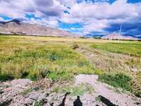Shigatse Lake: A Hidden Gem in Tibet