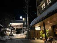 【ノスタルジックな温泉街で癒し旅♨️渋温泉「御宿 炭の湯」でゆったりとした時間を】