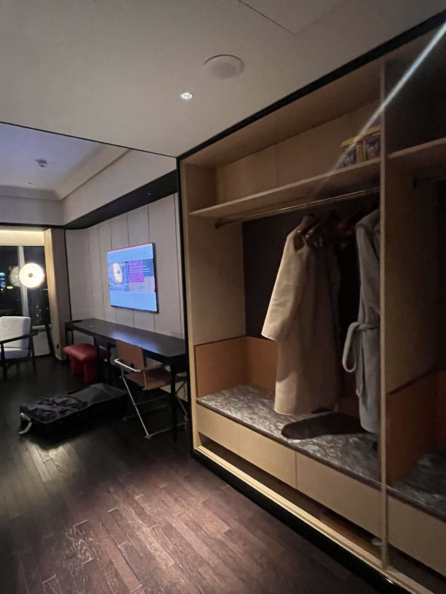핫한 야경, 합리적 가격의 5성급 신상호텔⭐️
